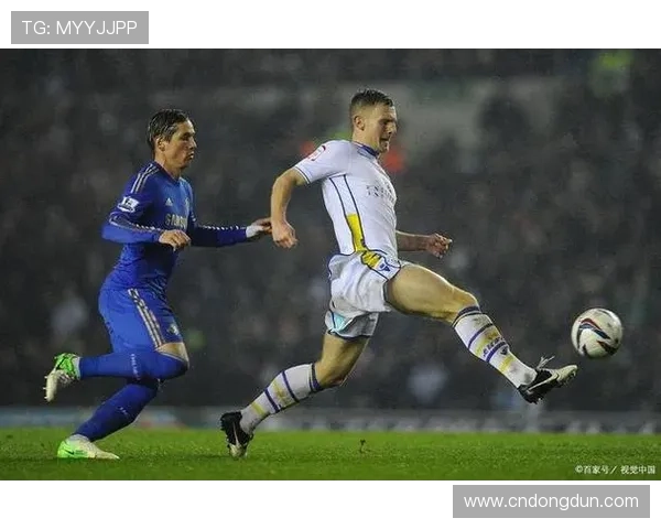 利兹联摆脱降级阴霾:双赛连战展现韧性,联赛重返生机 利兹联摆脱降级阴霾:双赛连战展现韧性,联赛重返生机