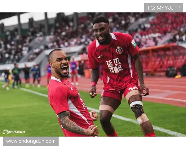 欧洲豪门逆转晋级引爆今夜足坛焦点大战风云再起震撼全场热议不断